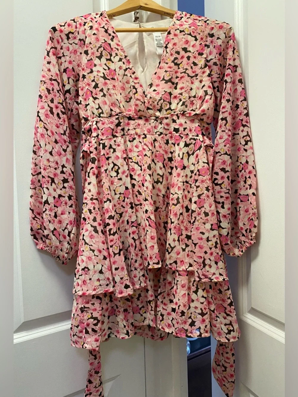 Japna Pink Floral V-Neck Long Sleeve Tiered Dress - Picture 8 of 10